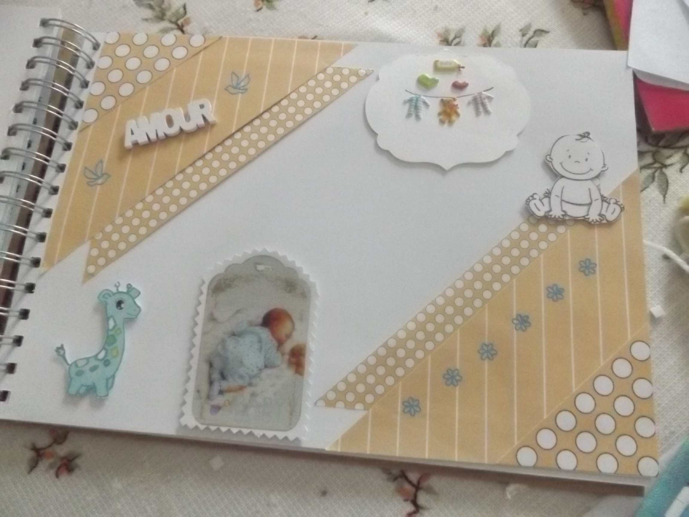 album scrapbooking pour naissance